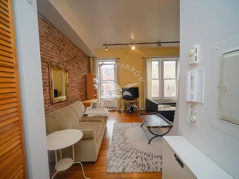 67 W 83rd St #3R — Photo 2