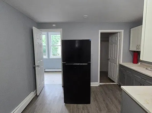142 Inslee Pl, Elizabethport, NJ