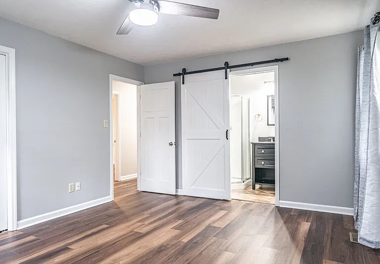 120 Fox Hunt Ln — Photo 22