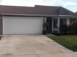 14167 Woodland Dr, Fontana, CA 92337