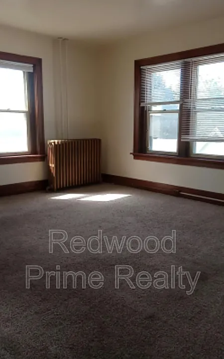 117-119 S Lloyd St #7