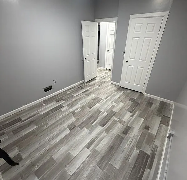 131-133 Huntington Ter #1 — Photo 10