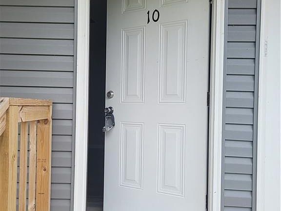 4th image of 9628 10th Bay St APT 12