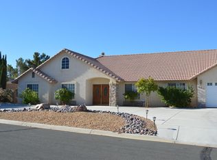 19851 Eyota Rd, Apple Valley, CA 92308