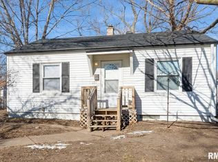 937 23rd Ave, Rock Island, IL