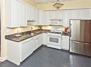 32 John St #A, Reading, MA 01867