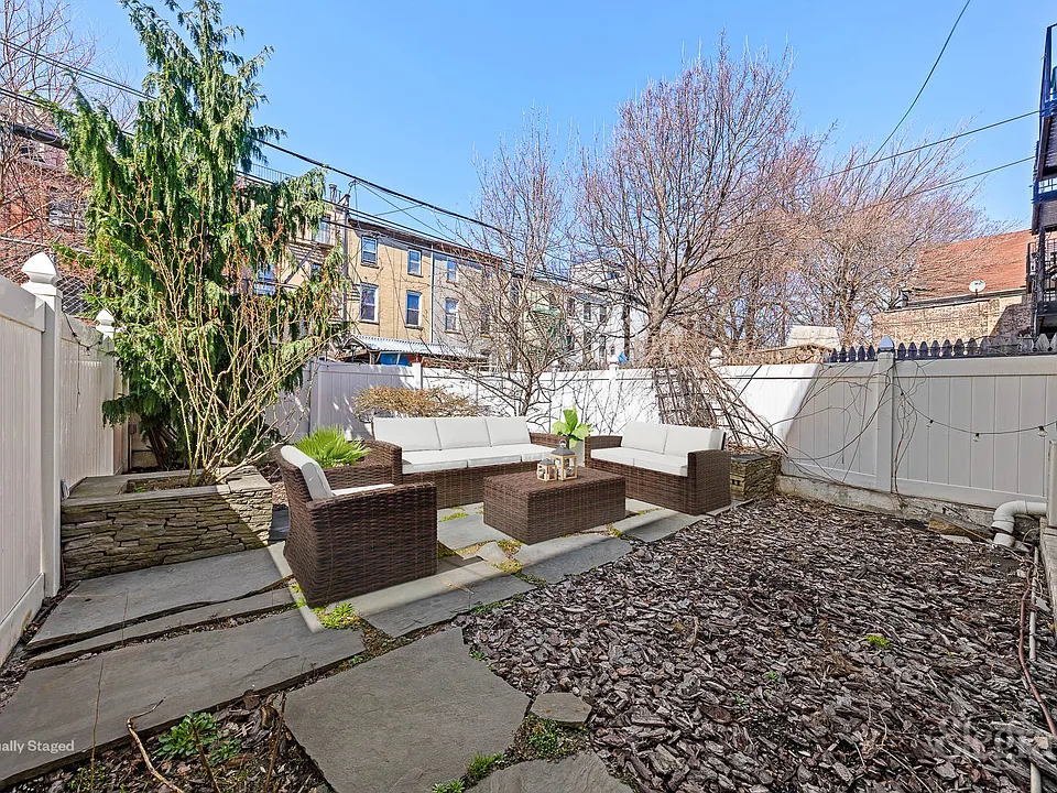 15 Covert St #GARDEN