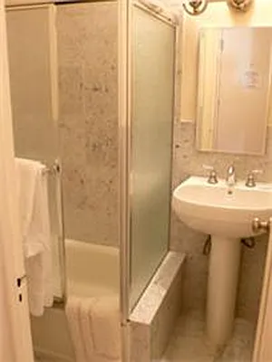 Rented by Lara Group | media 37