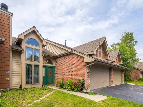 1494 Lake St, Hobart, IN 46342