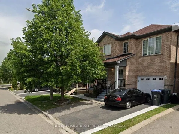 26 Roxton Cres, Brampton, ON L7A 2E7