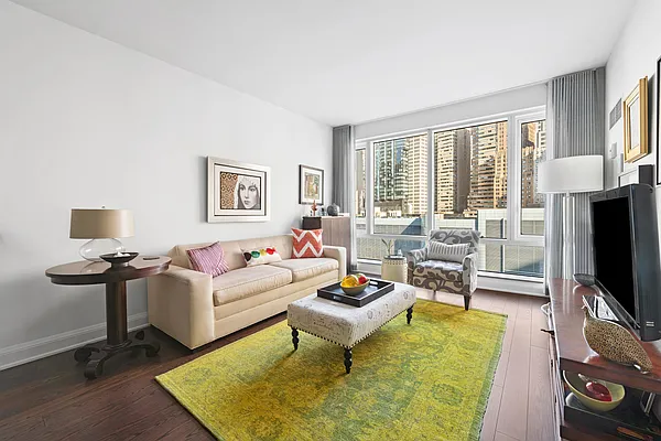 Sold by CITY SPHERE | media 1