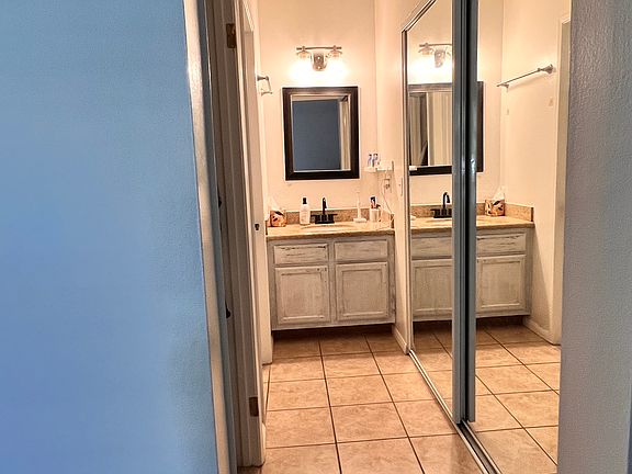 4th image of 830 W Lincoln Ave Unit 265