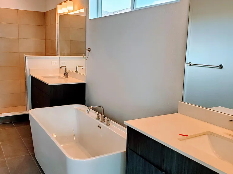 6106 Netherland Ct — Photo 11