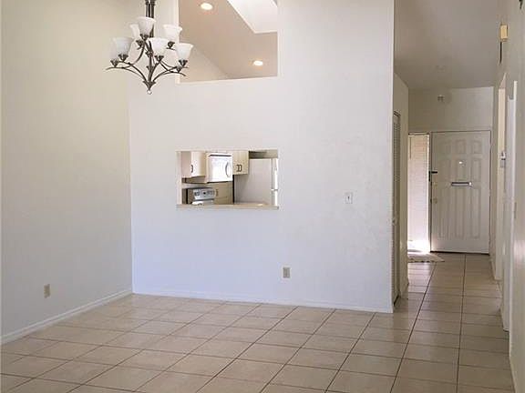 5th image of 3709 Springwood Dr #3709