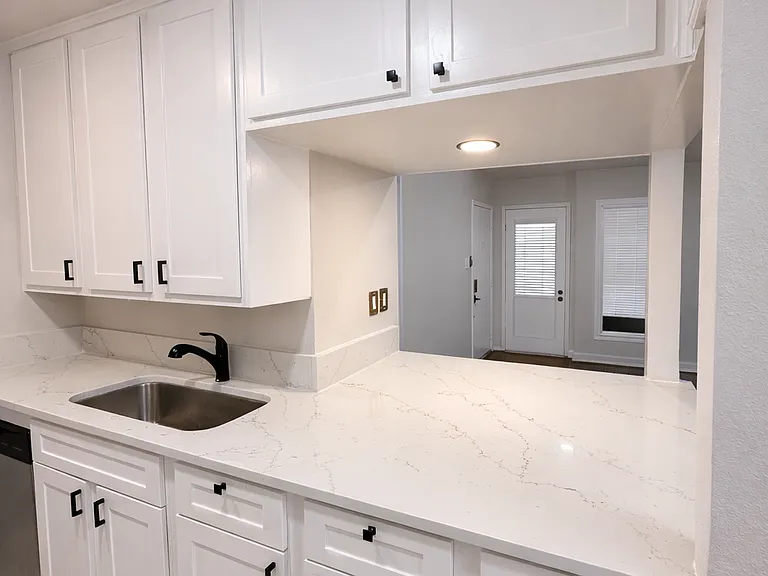 2125 Augusta Dr #484 — Photo 12