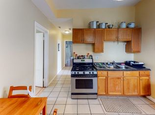 857 N Harding Ave #3, Chicago, IL 60651