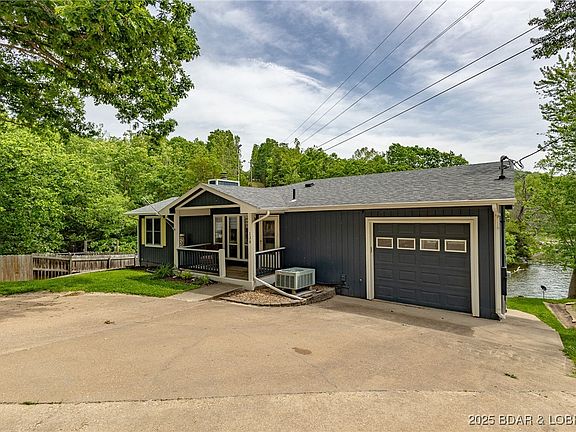 2nd image of 138 Siesta Cir