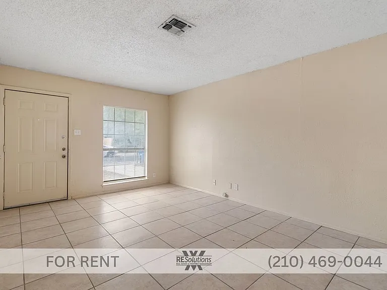 1523 Noble Oak Dr — Photo 23