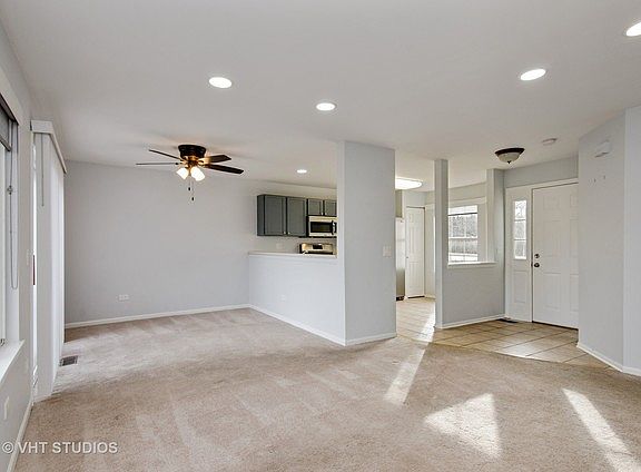3rd image of 1550 Meadowsedge Ln #1550