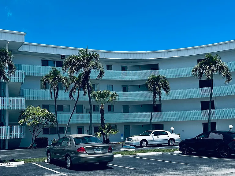 300 Waterway Dr S #205 — Photo 17