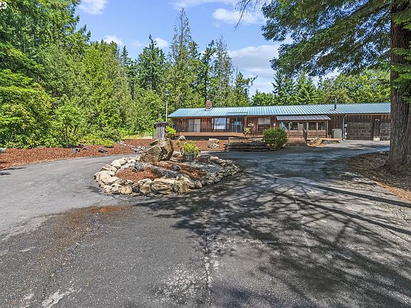 4th image of 195 Isaacson Dr