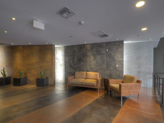 5th image of 527 10th Ave Unit 201
