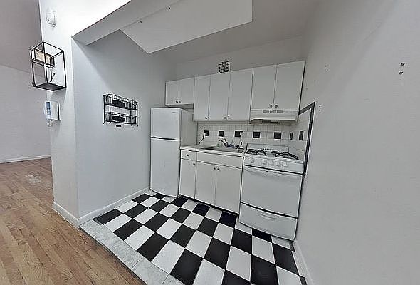 1st image of 517 E 75th St APT 1E