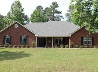 503 Timberidge Ln, Hallsville, TX 75650