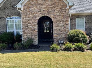 607 Charleswood Dr, Marion, AR 72364