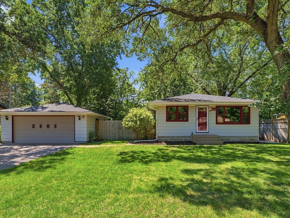 1st image of 2808 Laport Dr
