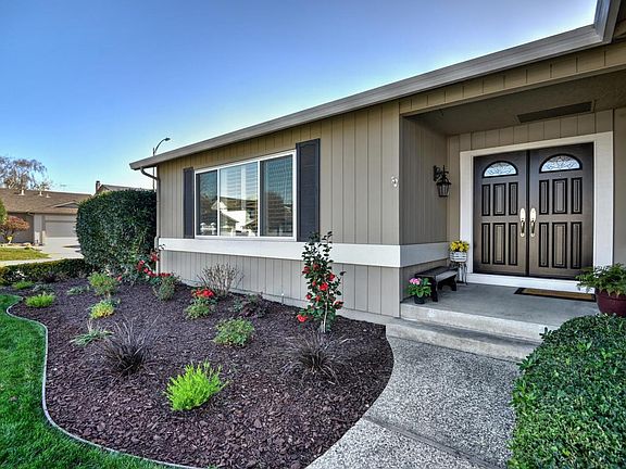 3rd image of 3566 Sunnydale Ct