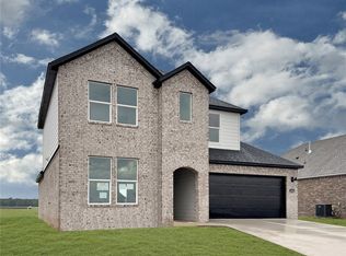 1020 Shine Pl, Bentonville, AR 72713
