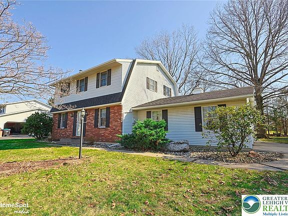 2nd image of 4535 Graystone Dr