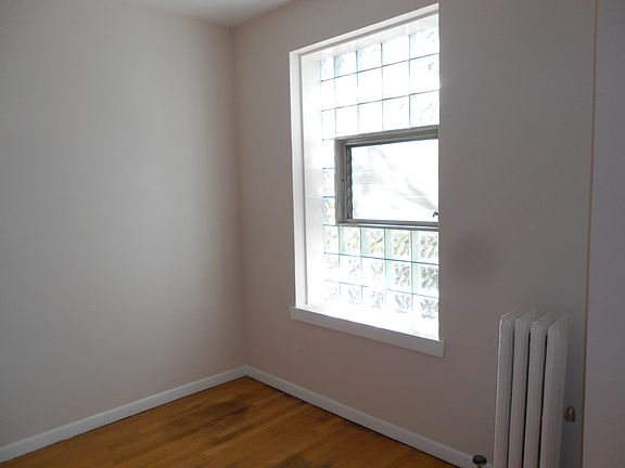 4th image of 5545 N Glenwood Ave #3