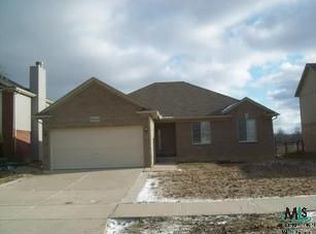 70112 Crystal Dr, Richmond, MI 48062
