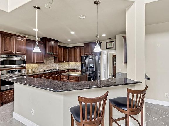 4th image of 3519 Herons Pointe Ln