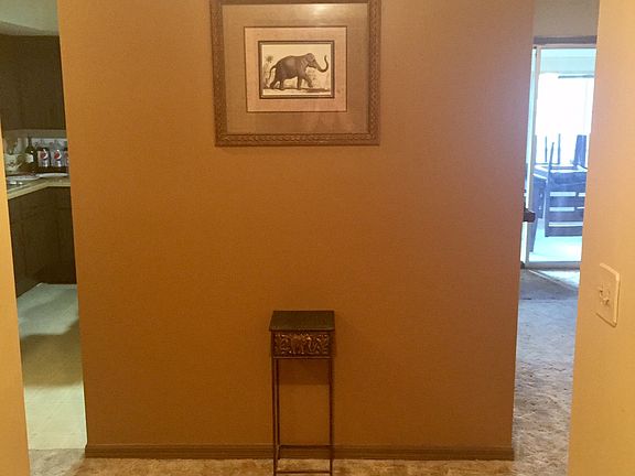 Foyer Entry