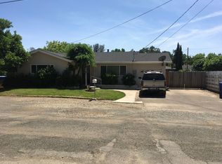 1607 Oakdale Ct, Redding, CA 96002