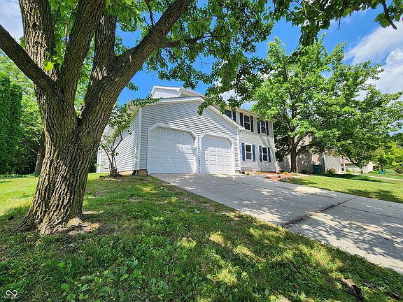 2nd image of 4536 Clayburn Dr