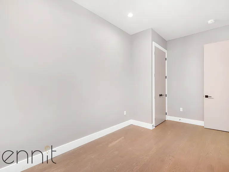336 E 28th St #3B — Photo 10