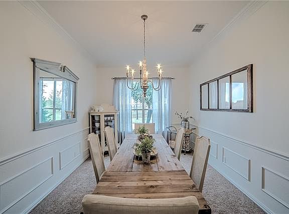 5th image of 3466 Fountainbleau Ln