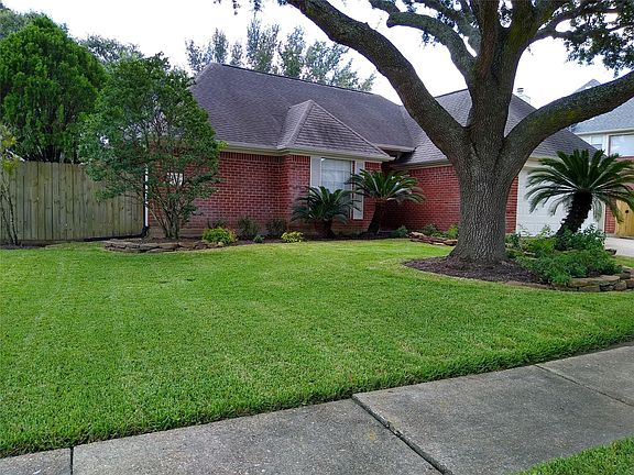 3rd image of 6210 Cotton Field Ln