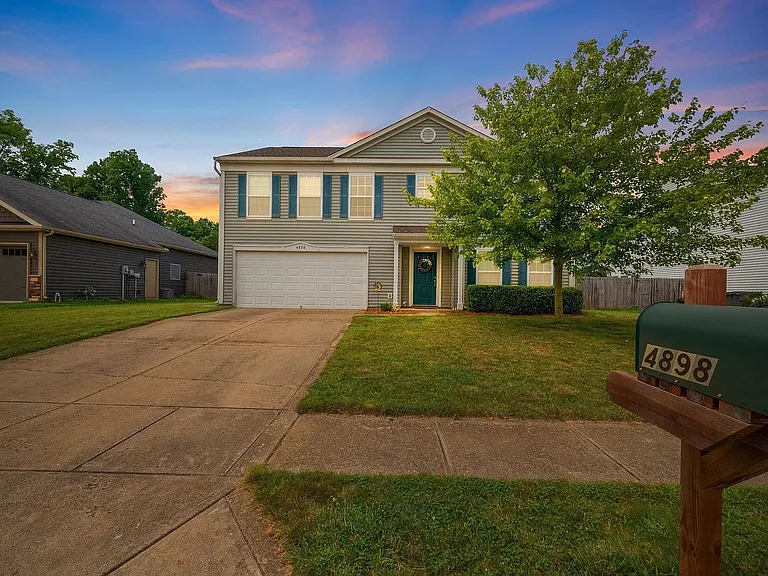 4898 Little Pine Dr — Photo 1