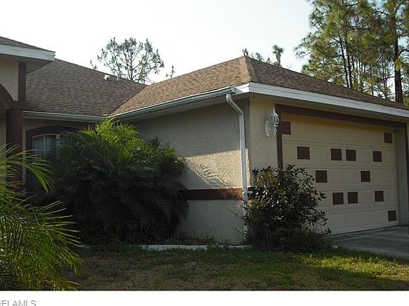 2nd image of 826 Grenada Ave
