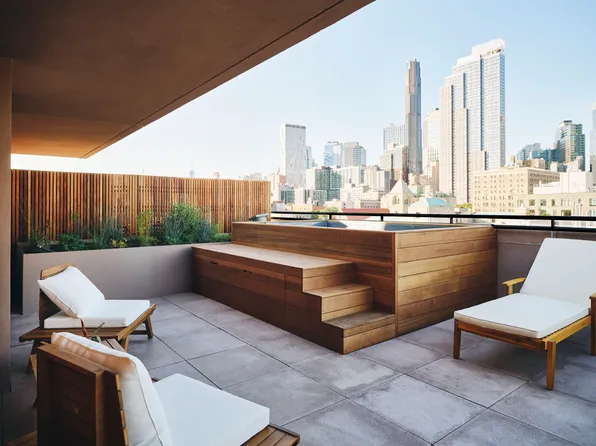 323 Bergen Street image 10 of 13