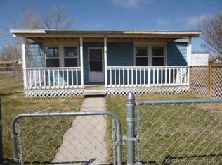 2202 York Ave, Cheyenne, WY 82007