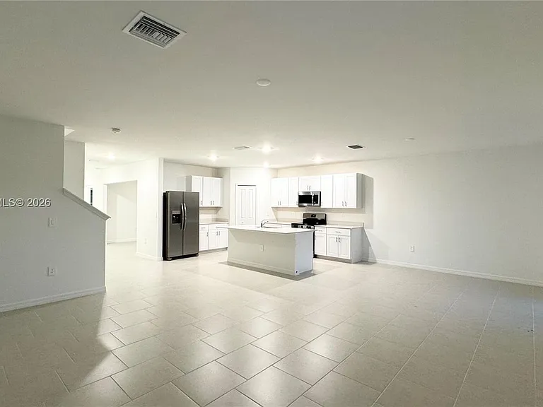 17208 Cantu Ct — Photo 6