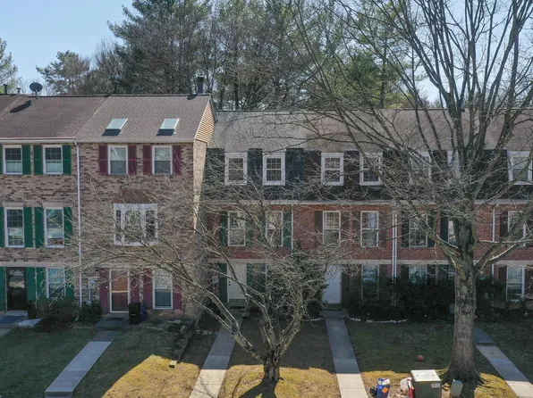 13606 Deerwater Dr #2-D, Germantown, MD 20874