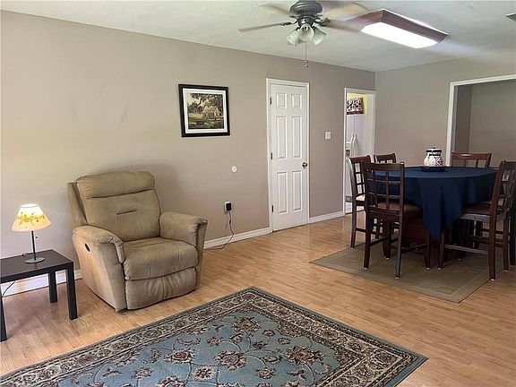 3rd image of 126 Palm Springs Dr