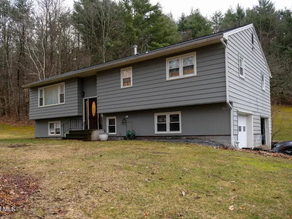 94 Wilson Hill Road, Hoosick Falls, NY 12090